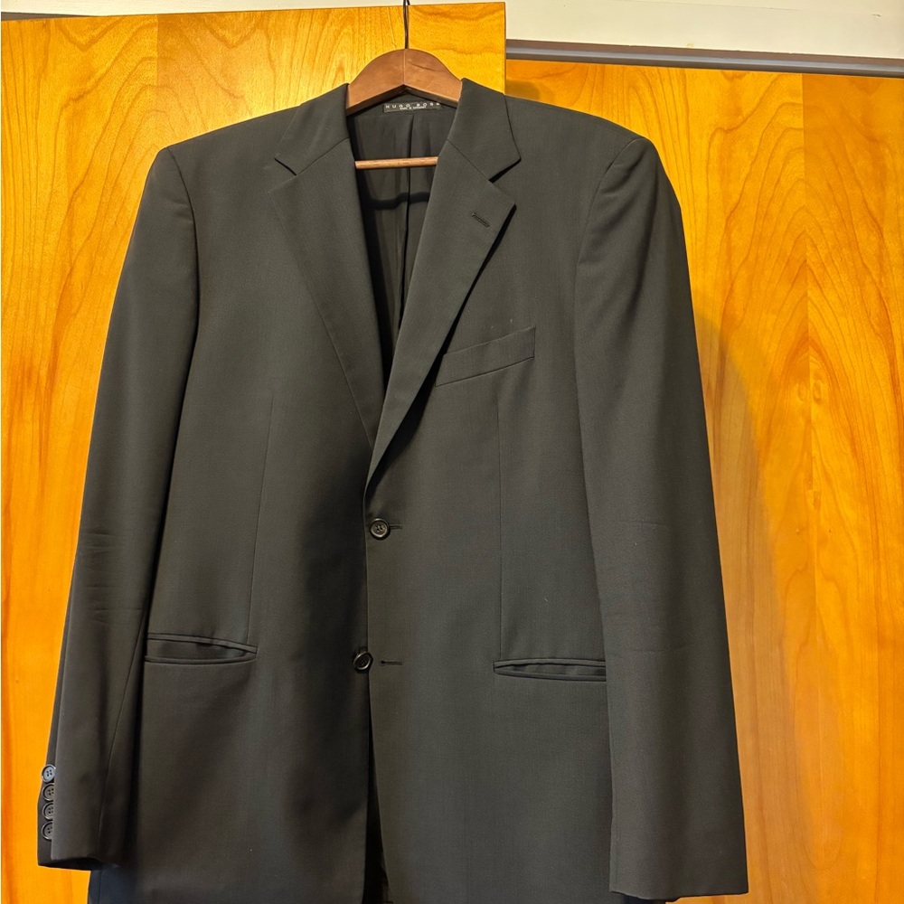 Hugo Boss Elegant Black Suit Jacket
